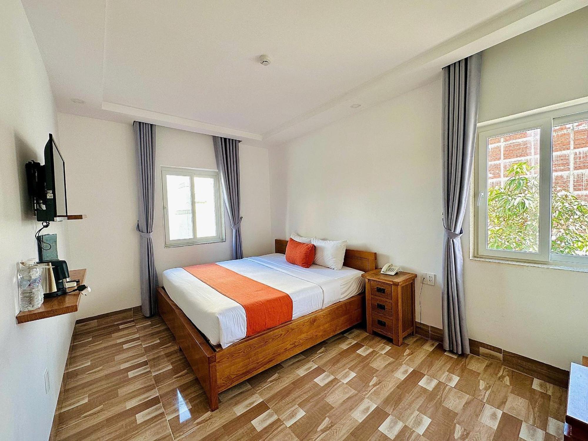 La Castle Hotel Vung Tau Exterior photo