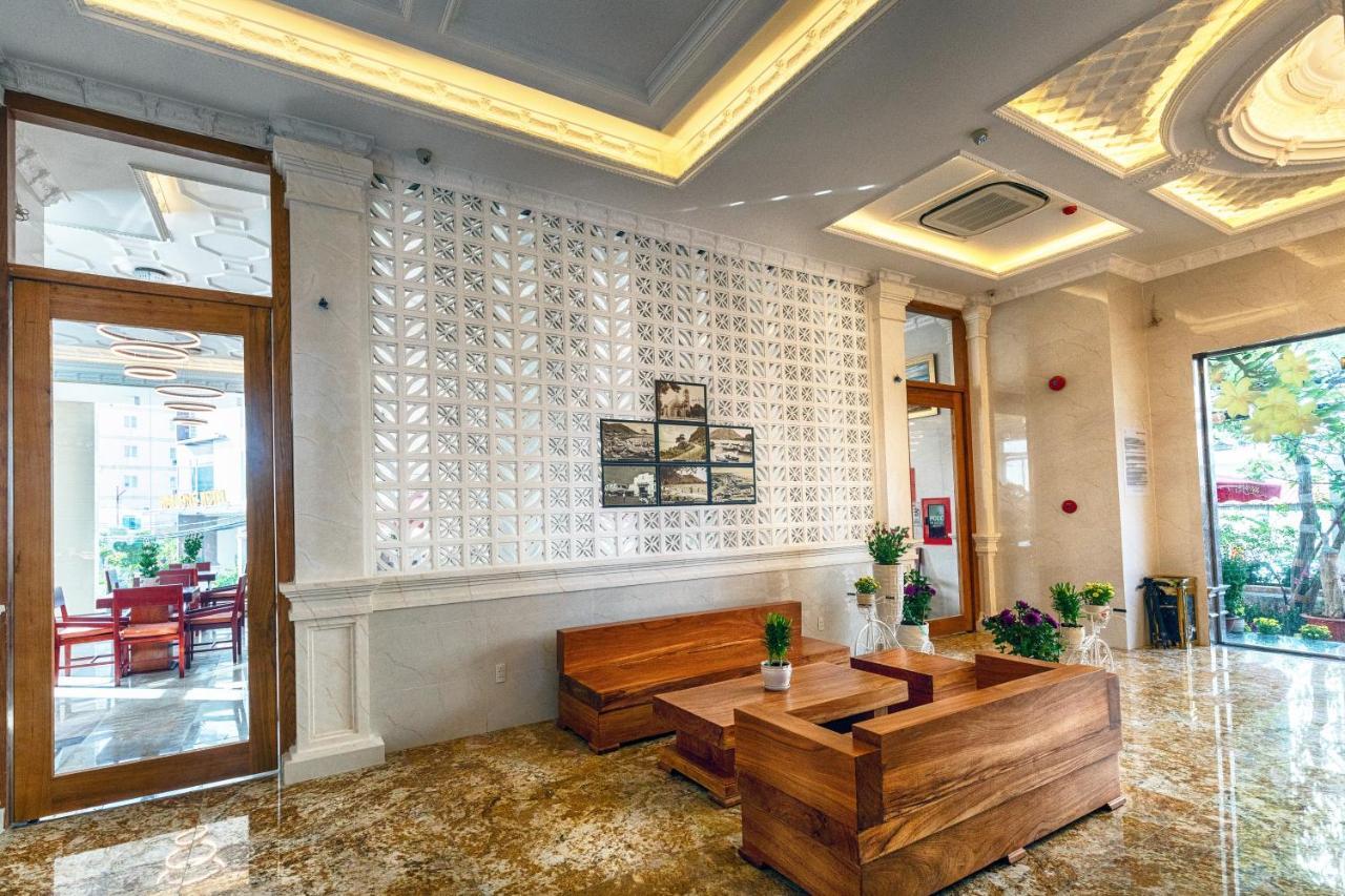 La Castle Hotel Vung Tau Exterior photo